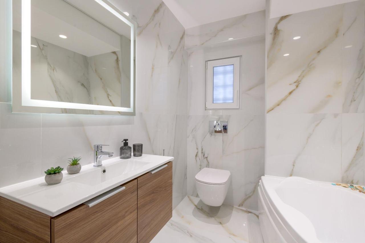 Harmony Elegant Central Apartment Rhodes City エクステリア 写真
